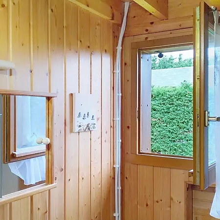 Le By Interhome Horská chata Bretteville-sur-Ay