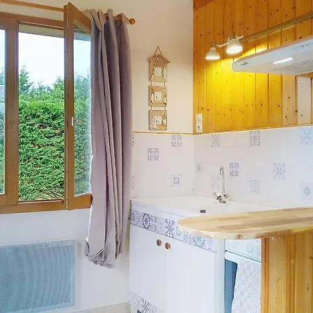 Le By Interhome Chalé *