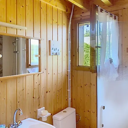 Le By Interhome Horská chata Bretteville-sur-Ay