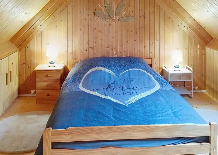 Le By Interhome Chalet Bretteville-sur-Ay