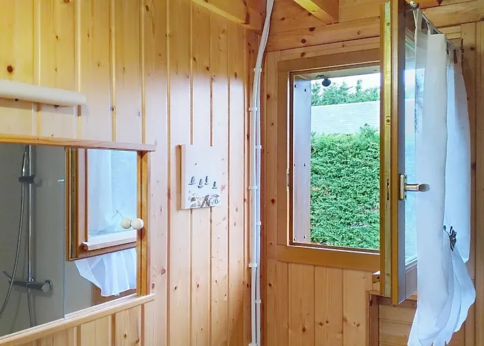 Le By Interhome Chalet Bretteville-sur-Ay